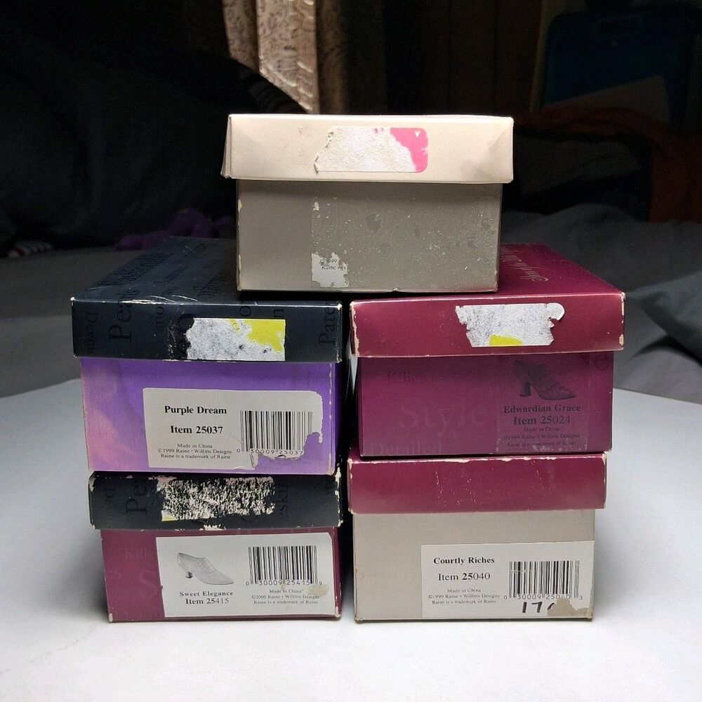 Just the Right Shoe by Raine Heel Figurines 1999-2000 Boxes Porcelain Lot of 5